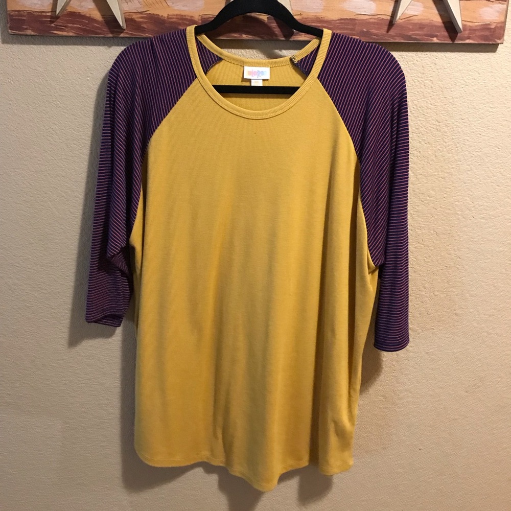 Lularoe Randy Tee